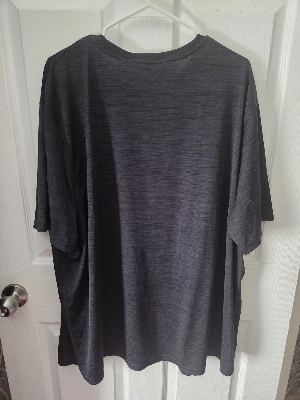 tek gear Men's Heather Charcoal Short Sleeve Crew Tee